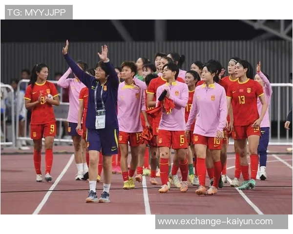 昌图四中足球队奋勇拼搏展现青春风采助力校园文化建设与体育精神传播